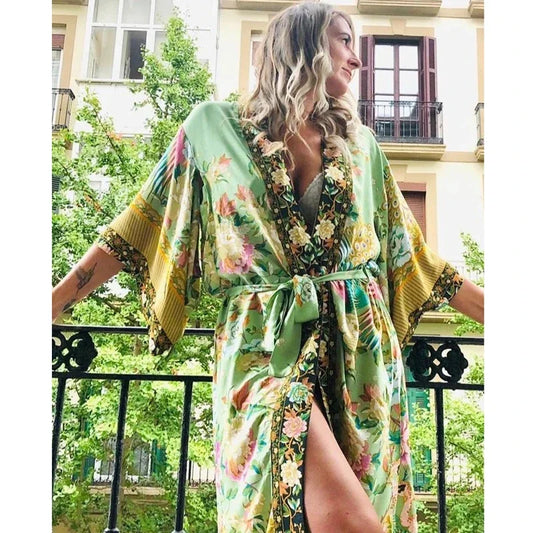 Super Chic Tassel Summer Dress Floral Print Kimono Sleeves Gypsy Party Dresses Belt Wrap Loose Fit Chic Boho Beach Dress Women